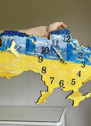 Годинник настінний з епоксидної смоли "карта україни" 70х45 см