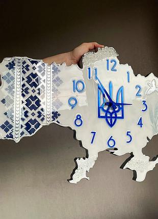 Часы настенные из эпоксидной смолы "карта украины" 40x25 см