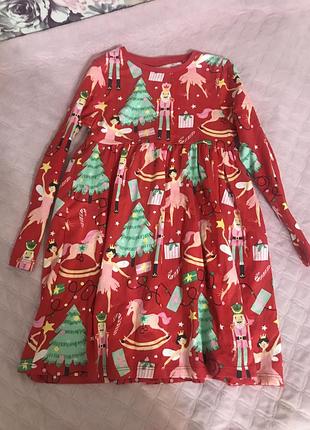 Сукня на дівчинку 5-6 років