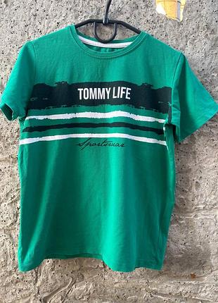 Фото 207+
футболка tommy life
на рост 122-128см