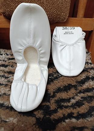 Чешки женские, р. 38/39, гонконг, новые
