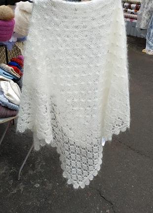 Хусточки пухові .