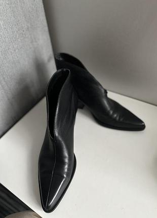 Чоботи zara