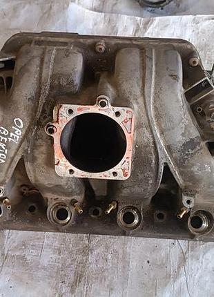 Коллектор впускной 24405386 opel vectra c 1.8 бензин 2002г.в.