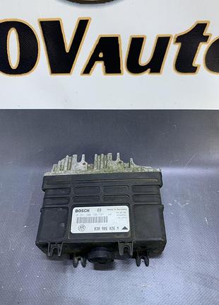 Блок управління двигуном volkswagen polo 1.0 0261200796 030906026 m