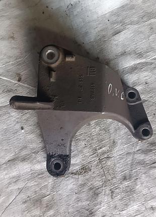 Кронштейн лапа кпп opel vectra c 2.2 2002-2005г.в 9191148