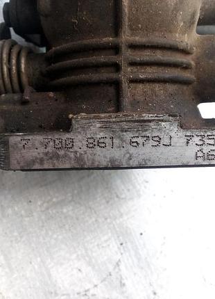 Дроссельная заслонка 7700861679 renault
