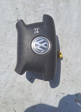 Подушка безопасности водителя volkswagen t5 2.5 tdi 2007г.в 7h0880201