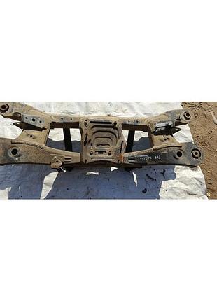Подрамник задний toyota avensis adt271l-aweyw 08-15