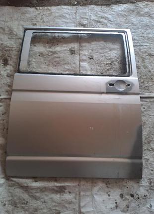 Двері бічні зсувні права volkswagen t5 2.5 tdi 2007г.в