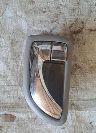 Ручка двери внутренняя задняя левая kia sorrento 2.5crdi 2005г.в.