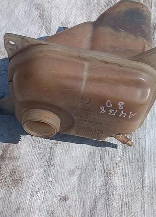 Розширювальний бак 8a0121407 audi 80