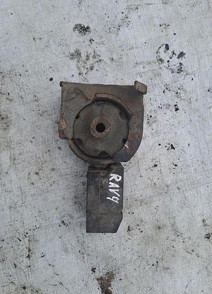 Подушка двигателя toyota rav4 2.0 d 2000-2005г.в