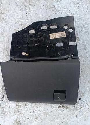 Бардачок opel vectra c 2.2 2002-2005г.в 24438433