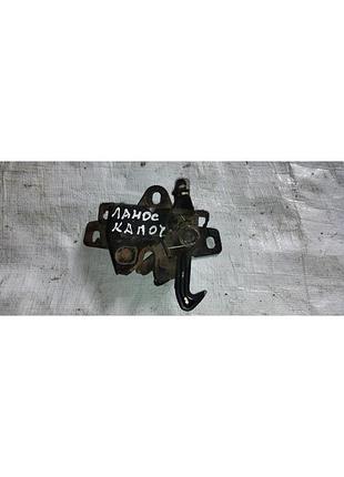 Замок капота daewoo lanos