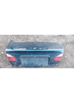 Крышка багажника daewoo lanos