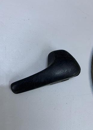 Ручка дверей внутрішня права vw passat b4 3a0837226