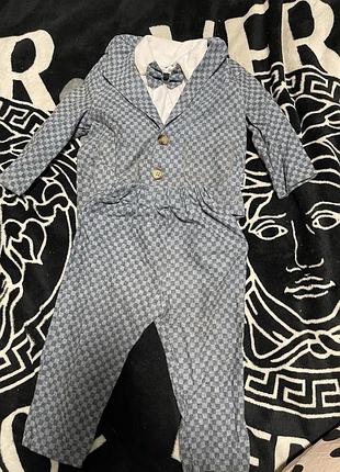 Костюм святковий на хлопчика