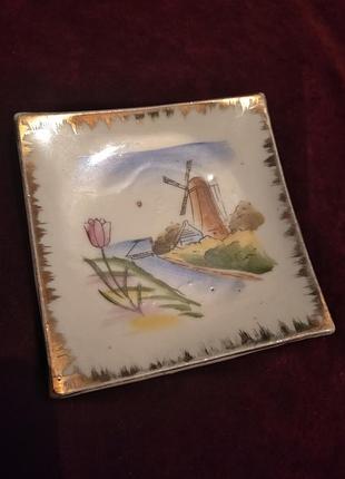 Статуэтка настенная миниатюра. англия.