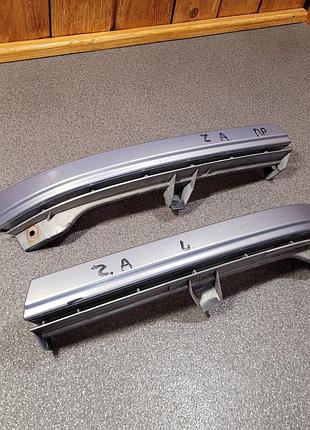 Полоса під фару ресничка opel zafira a (90580652) 90580651