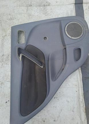 Дверные карты toyota rav4 2.0 d 2000-2005г.в цена за шт