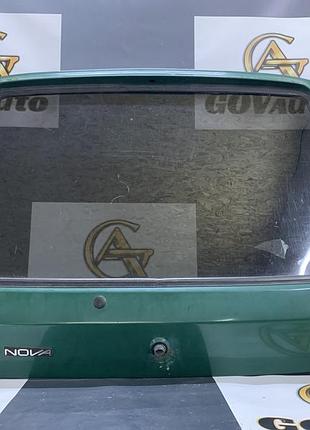 Кришка багажника заз таврія нова