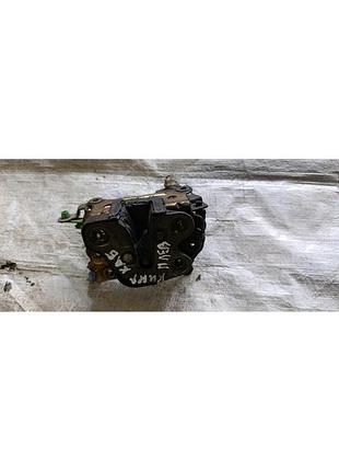 Замок двери передней левой nissan king kab 2.5d 1990г.в. navara d22