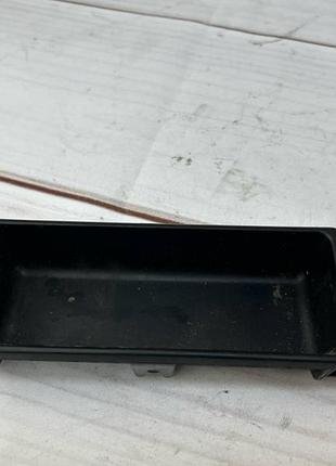 Пепельниця задня vw passat b5 (96-05) oe:3b0857962a