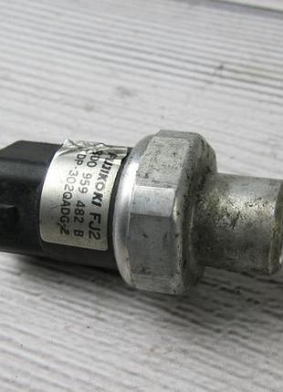 Датчик абсолютного тиску кондиціонера vw passat b5, audi a4 a6 a8, skoda superb 1 oe:8d0959482b