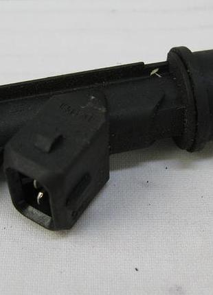 Форсунка топливная бензин 1.6i opel zafira a, astra g, combo, meriva a oe:25317316