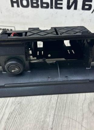 Пепельниця з прикупником skoda superb 1 (02-08) oe:3u1857962