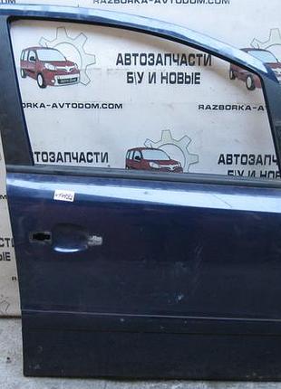 Двері передні права opel zafira b (2005-2010) oe:13203014, 93191193, 13128588 дефект