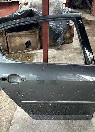 Двері задня права (блакитна) седан peugeot 407 (04-11) oe:9008n1кольор-kth
