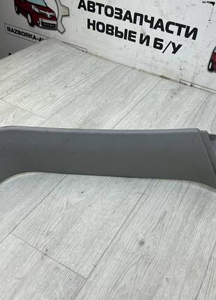 Накладка крышки багажника боковая левая внутренняя opel zafira b (2005-2010) oe:13131332