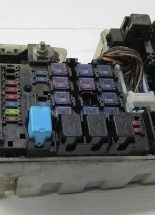 Блок предохранителей mazda 5 (2005-2010) 2,0di oe:c23566767, c23566762c, c23566760c