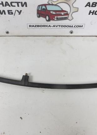 Направляющая стекла задней правой двери mitsubishi pajero sport 1 (1997-2009) oe:mr237958