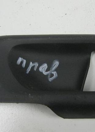 Накладка ручки передней правой двери внутренняя opel corsa c (2000-2012), combo (2001-2011) oe:13106252
