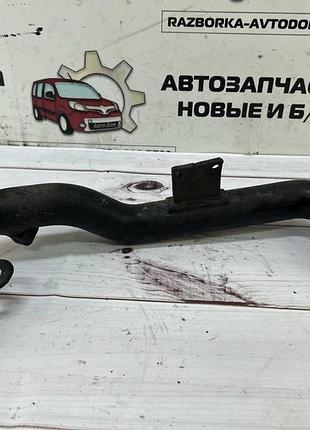 Патрубок інтеркулера від радіат до колектора 1,9td vw passat b5, audi a6 c5, a4 b5 oe:8d0145840m