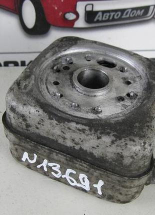 Оливний радіатор/ теплообмінник 1,9tdi vw touran (2003-2010), caddy 3 (2004-2015) oe:028117021k