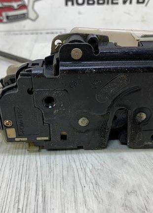 Замок двери задней правой skoda superb (02-08),octavia 1, vw golf 4,5, bora, passat b5, beetle, bora oe:3b4839016m