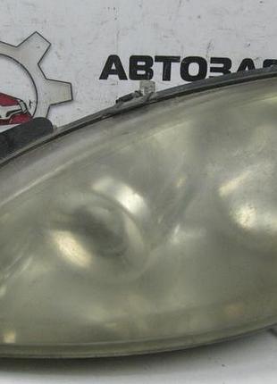 Фара передня ліва opel corsa c (2000-2012) oe:93177646