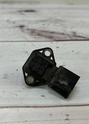 Датчик тиску наддуву (мапсенсор) vw transporter t4, passat b5, lt, golf, skoda fabia oe:0281002177