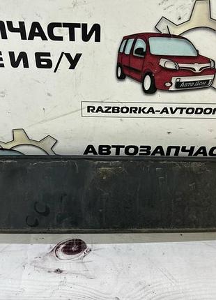 Кронштейн,крепление, панель номерного знака переднего vw passat b5 (96-00) oe:3b0807719