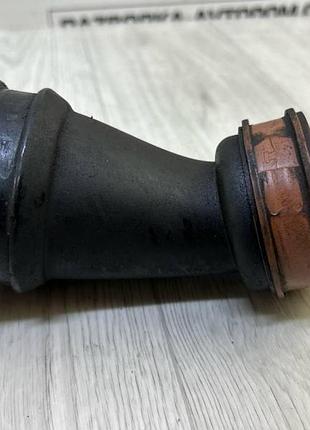 Патрубок интеркулера 2.0tdci ford kuga (08-), focus (11-), escape (13-), c-max (10-), mondeo mk4 oe:n07011c170