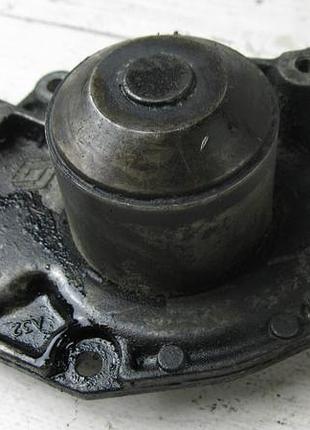 Водяная помпа (насос) renault trafic, magene, laguna, opel vivaro, nissan primastar 1.9dci oe:7701479043