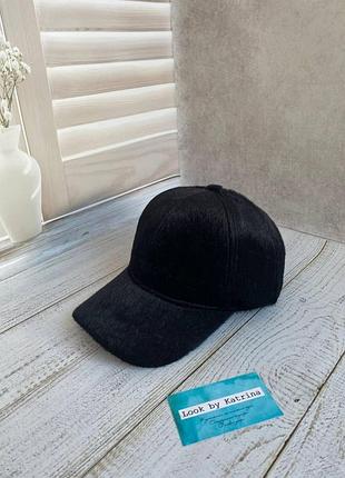 Бейсболка из экомеха черная