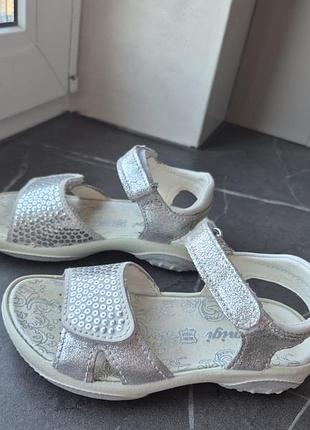 Primigi босоножки 4