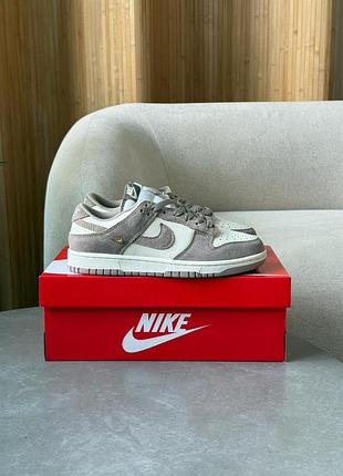 Nike sb dunk low malt/gold 4
