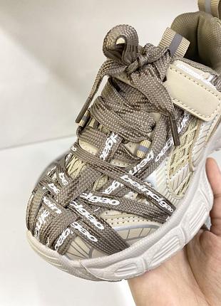 Кросівки для дівчинки 6