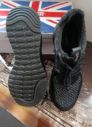 Продам кроссовки 2